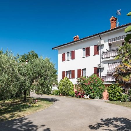 Apartments Marcan Poreč Eksteriør bilde